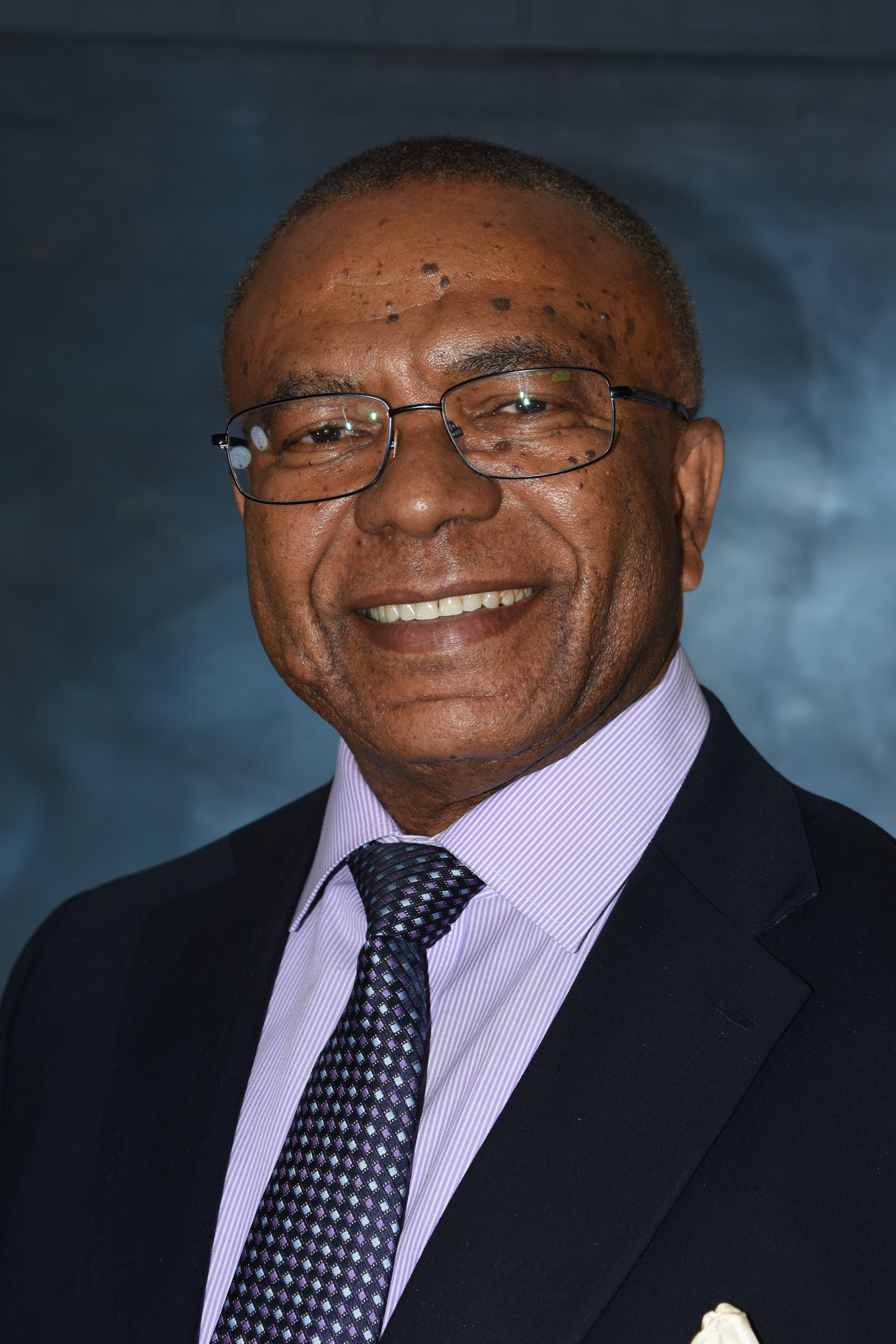 Image of Dr. Ibekwe